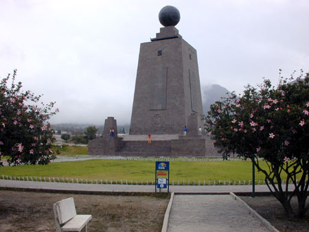 ecuador/Equator near Quito jan 03.jpg